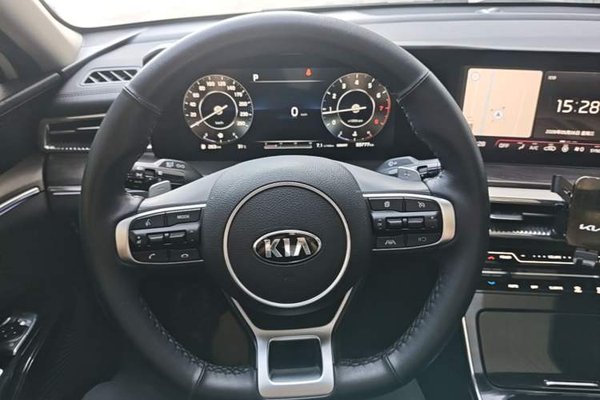 Kia K5 2020, 93800 км, за 15688 USD - фото 15
