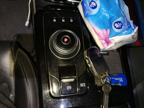 Kia K5 2020, 72500 км, за 12424 USD - фото 15