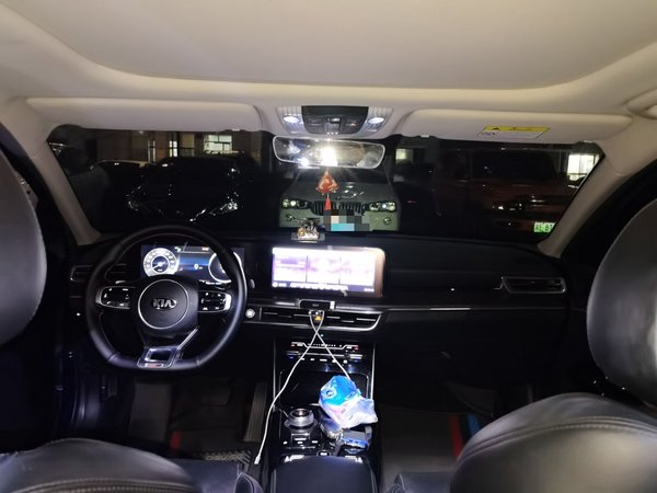 Kia K5 2020, 72500 км, за 12424 USD - фото 12