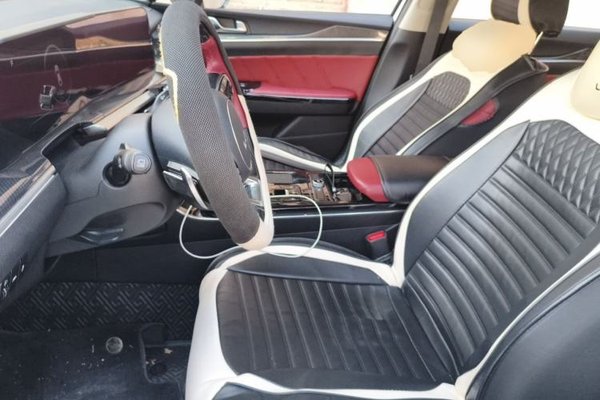 Kia K5 2021, 31700 км, за 12073 USD - фото 15