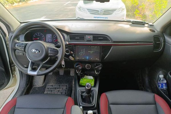 Kia KX Cross 2017, 108600 км, за 5672 USD - фото 10