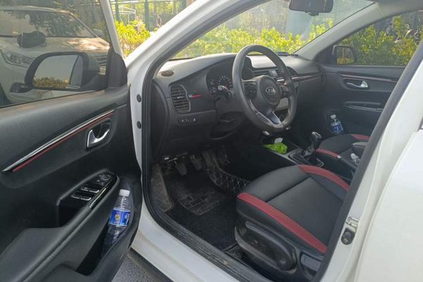 Kia KX Cross 2017, 108600 км, за 5672 USD