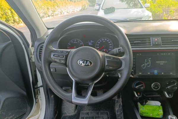 Kia KX Cross 2017, 108600 км, за 5672 USD - фото 11