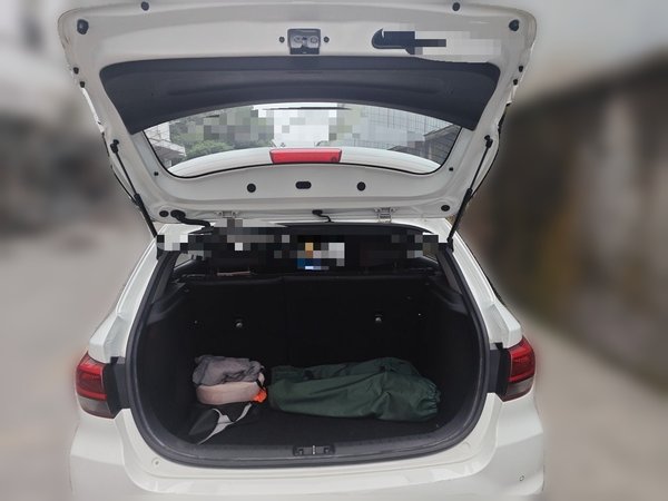 Kia KX Cross 2017, 38200 км, за 6228 USD - фото 20