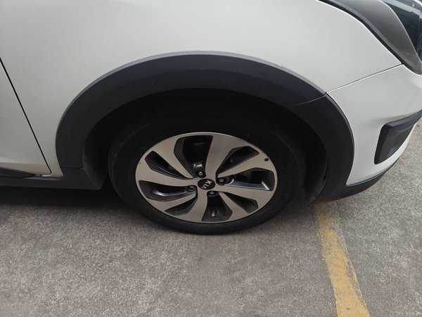 Kia KX Cross 2017, 38200 км, за 6228 USD - фото 8