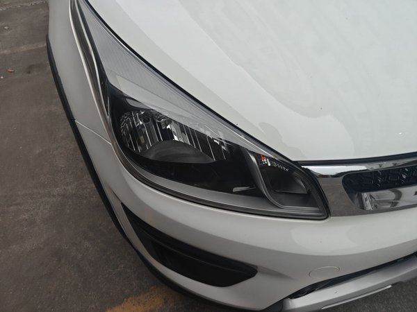 Kia KX Cross 2017, 38200 км, за 6228 USD - фото 7