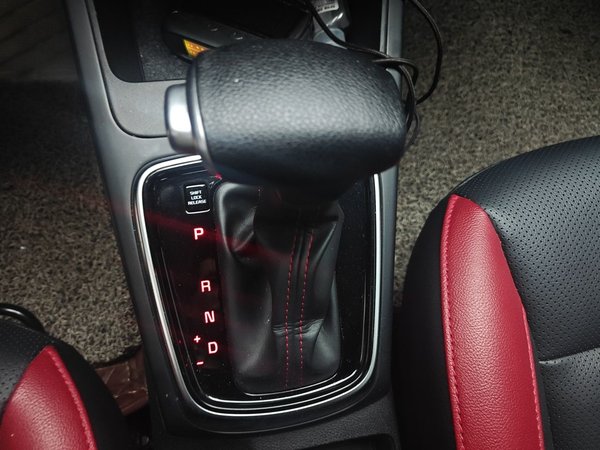 Kia KX Cross 2017, 38200 км, за 6228 USD - фото 15