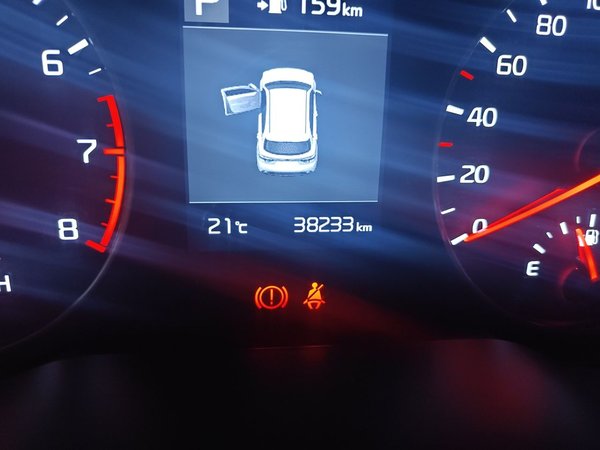 Kia KX Cross 2017, 38200 км, за 6228 USD - фото 13