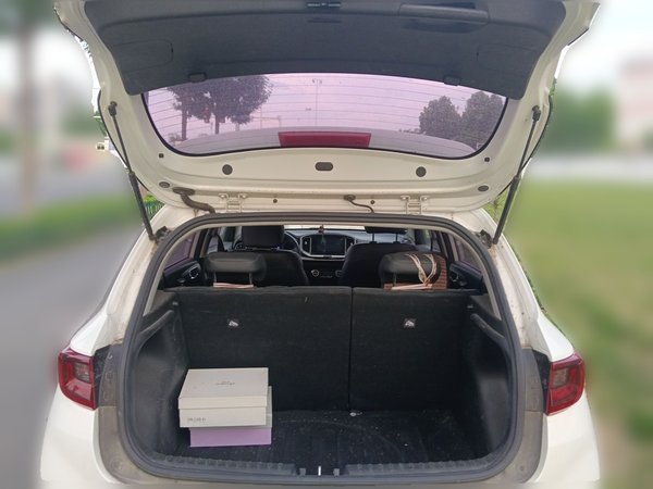 Kia kx1 Stonic 2019, 39100 км, за 6401 USD - фото 20