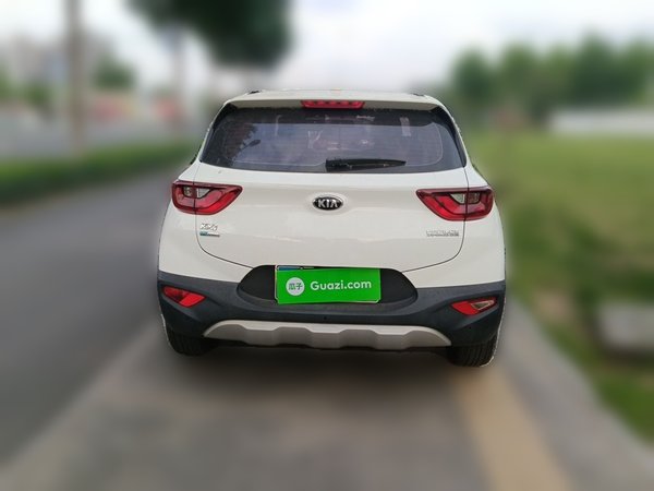 Kia kx1 Stonic 2019, 39100 км, за 6401 USD