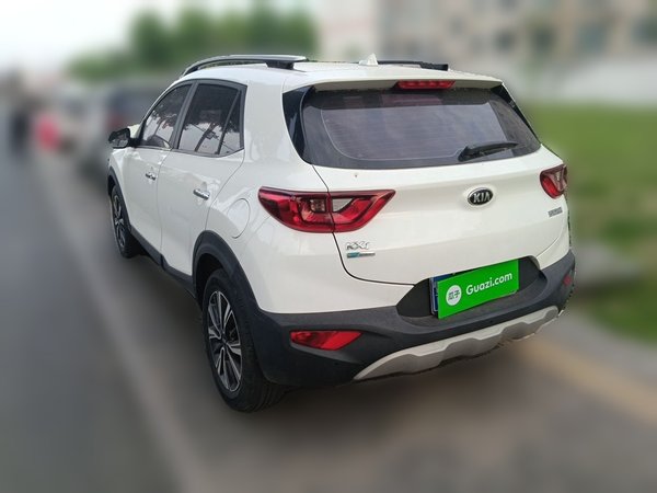 Kia kx1 Stonic 2019, 39100 км, за 6401 USD