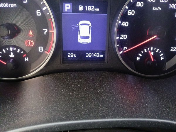 Kia kx1 Stonic 2019, 39100 км, за 6401 USD - фото 13