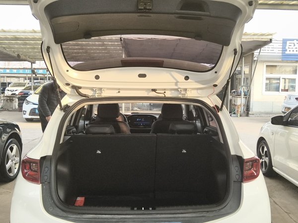 Kia KX1 Stonic 2019, 61100 км, за 7032 USD - фото 22