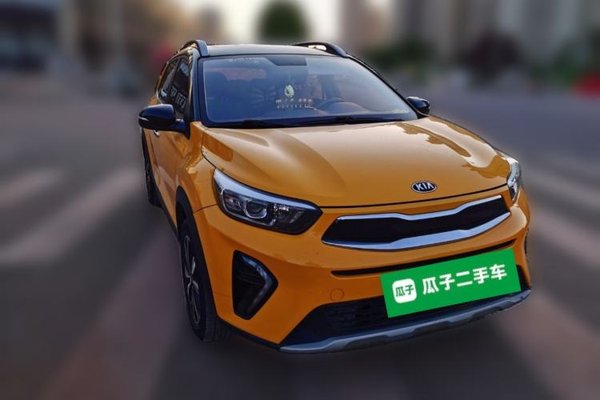Kia kx1 Stonic 2019, 60199 км, за 4691 USD