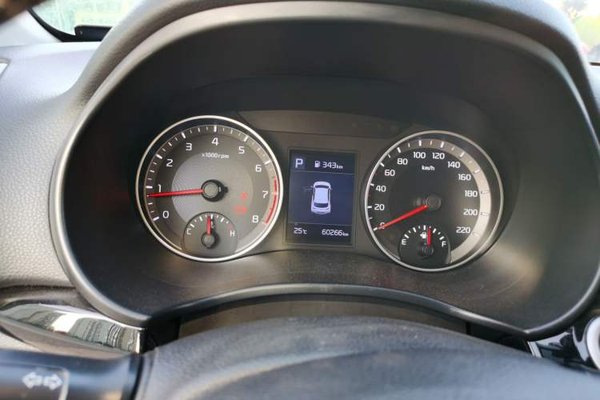 Kia kx1 Stonic 2019, 60199 км, за 4691 USD - фото 12