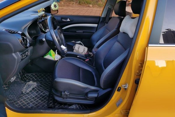 Kia kx1 Stonic 2019, 60199 км, за 4691 USD - фото 16