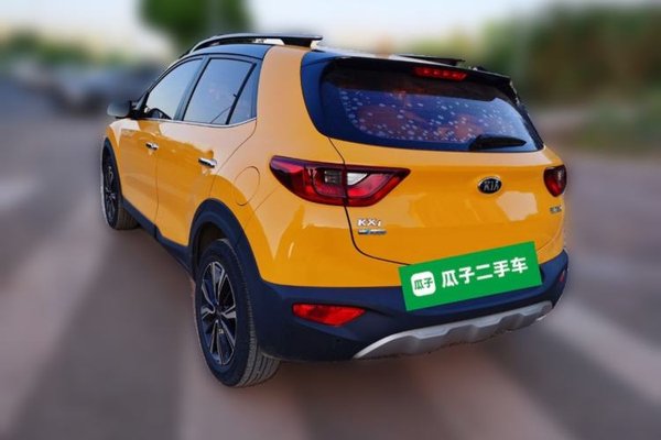 Kia kx1 Stonic 2019, 60199 км, за 4691 USD
