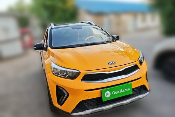 Kia kx1 Stonic 2019, 72700 км, за 5411 USD