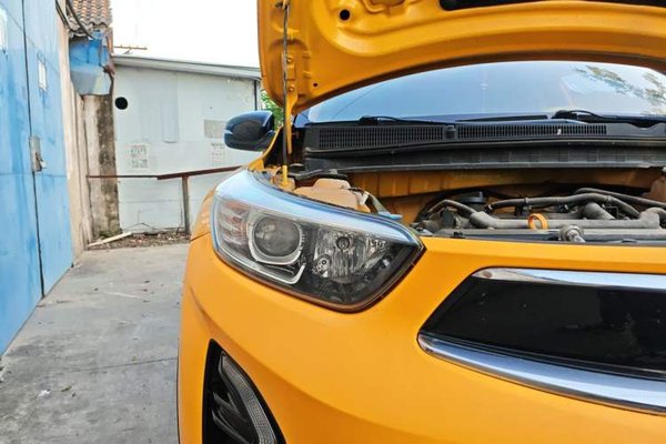 Kia kx1 Stonic 2019, 72700 км, за 5411 USD - фото 7