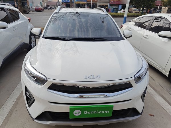 Kia kx1 Stonic 2021 1.4L CVT Fun Edition, 2021 года