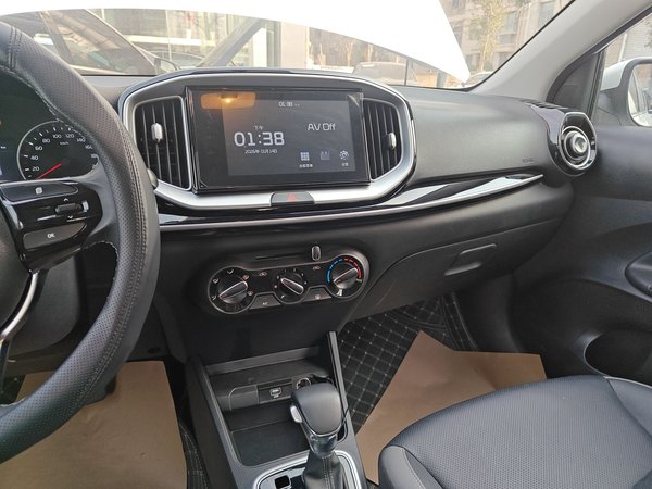 Kia KX1 Stonic 2021, 10200 км, за 10713 USD - фото 16