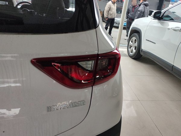 Kia KX1 Stonic 2021, 200 км, за 12099 USD - фото 8