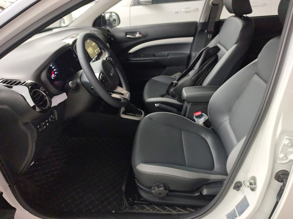 Kia KX1 Stonic 2021, 200 км, за 12099 USD - фото 16