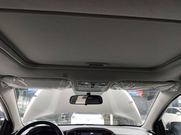 Kia KX1 Stonic 2021, 200 км, за 12099 USD - фото 17