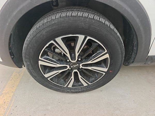 Kia kx1 Stonic 2021, 25800 км, за 11543 USD - фото 8