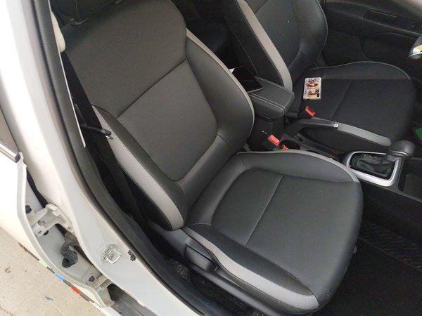 Kia KX1 Stonic 2021, 3900 км, за 10297 USD - фото 23