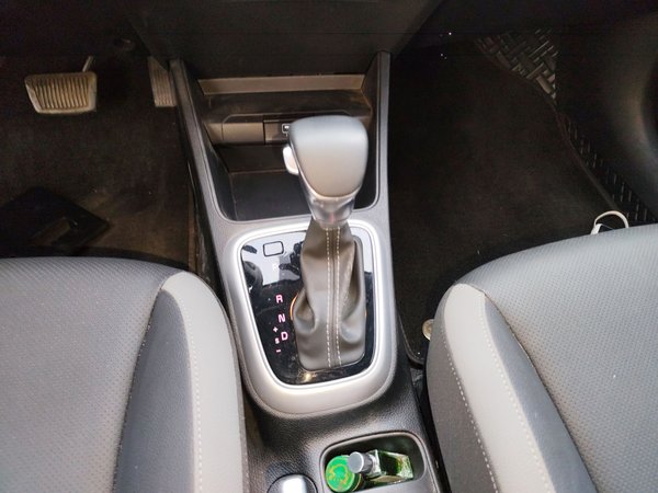 Kia KX1 Stonic 2021, 3900 км, за 10297 USD - фото 15