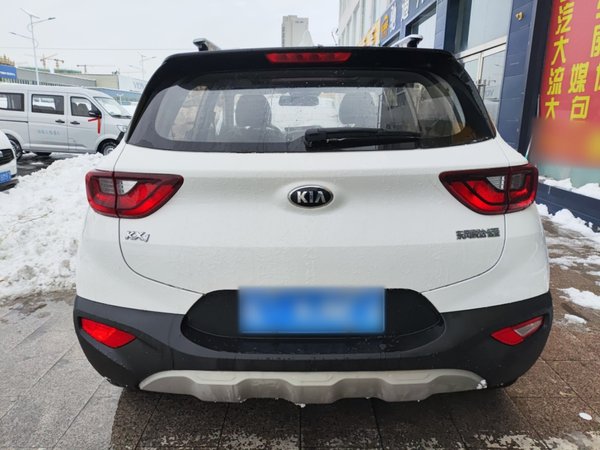 Kia KX1 Stonic 2021, 40599 км, за 9817 USD