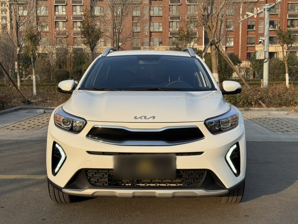 Kia KX1 Stonic 2021, 6600 км, за 10958 USD - фото 17