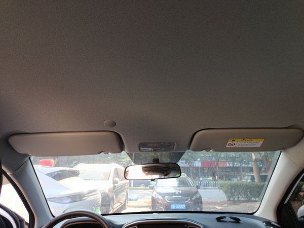 Kia KX1 Stonic 2021, 4800 км, за 10931 USD - фото 21