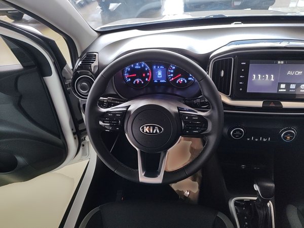 Kia kx1 Stonic 2021, 52600 км, за 8484 USD - фото 14