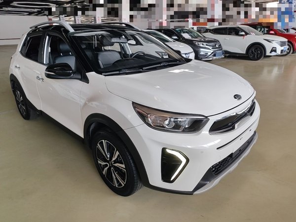 Kia kx1 Stonic 2021, 52600 км, за 8484 USD