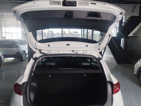 Kia KX1 Stonic 2021, 600 км, за 12572 USD - фото 22