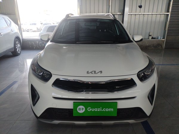 Kia KX1 Stonic 2021, 600 км, за 12572 USD