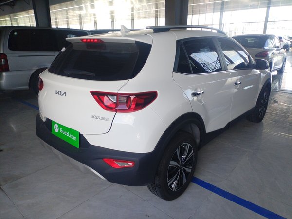 Kia KX1 Stonic 2021, 600 км, за 12572 USD - фото 6