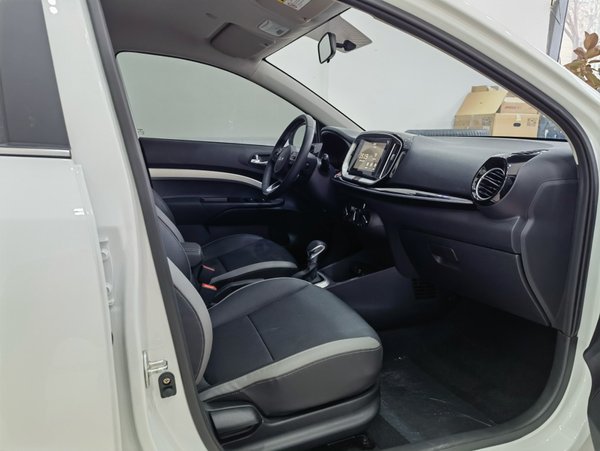 Kia KX1 Stonic 2021, 6700 км, за 11204 USD - фото 22
