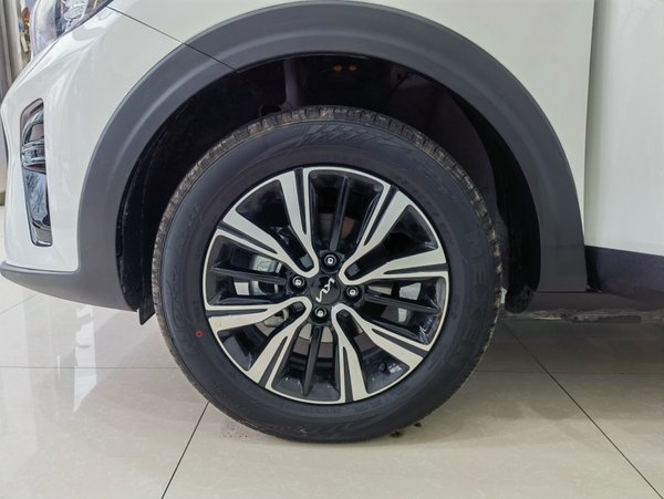 Kia KX1 Stonic 2021, 6700 км, за 11204 USD - фото 23