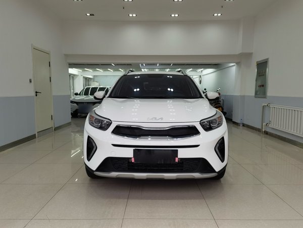 Kia kx1 Stonic 2021 1.4L CVT Fun Edition, 2021 года