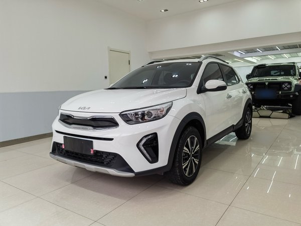 Kia KX1 Stonic 2021, 6700 км, за 11204 USD - фото 5