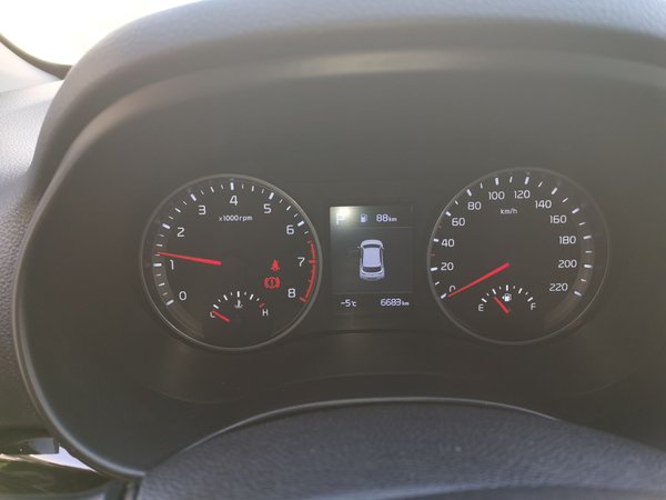 Kia KX1 Stonic 2021, 6700 км, за 11204 USD - фото 11