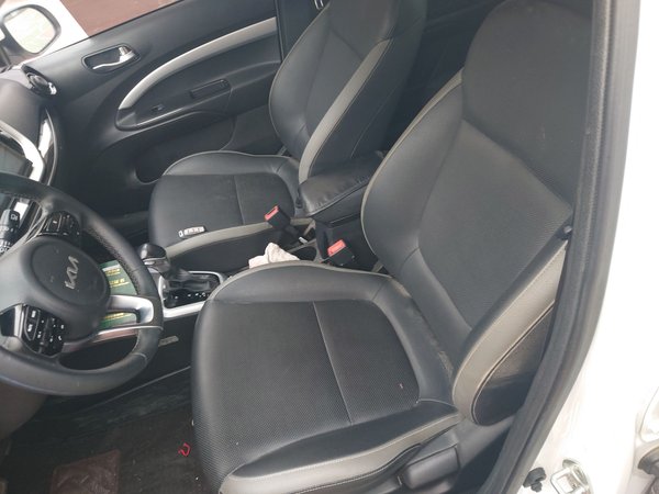 Kia KX1 Stonic 2021, 78900 км, за 8804 USD - фото 18