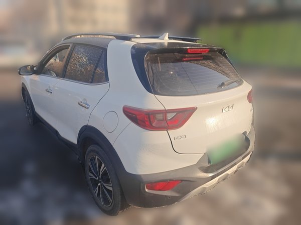 Kia KX1 Stonic 2021, 80100 км, за 10015 USD
