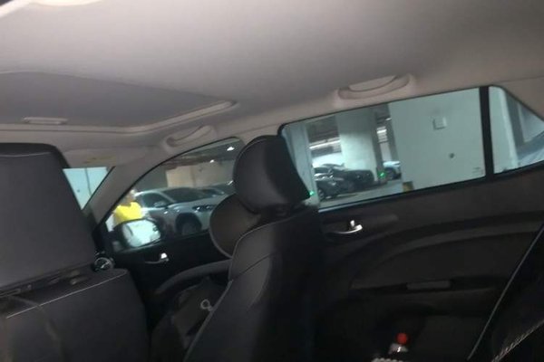 Kia kx1 Stonic 2026, 1100 км, за 11239 USD - фото 15