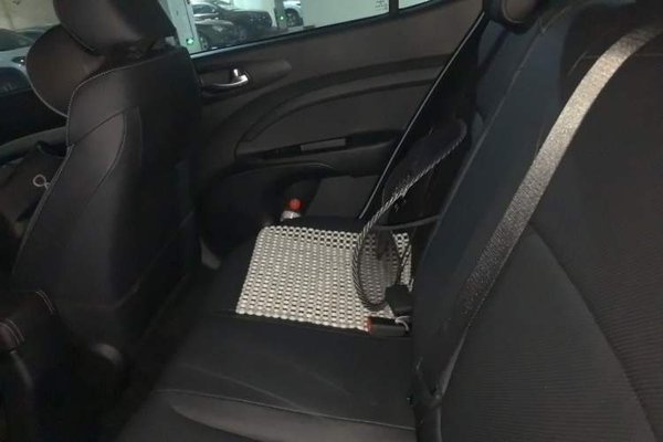 Kia kx1 Stonic 2026, 1100 км, за 11239 USD - фото 14
