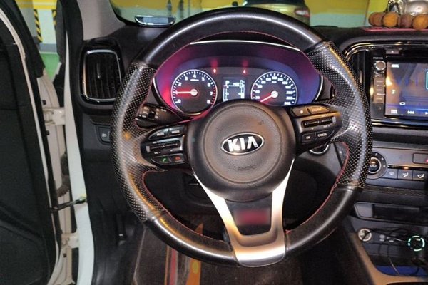 Kia KX3 2015, 149600 км, за 7554 USD - фото 10