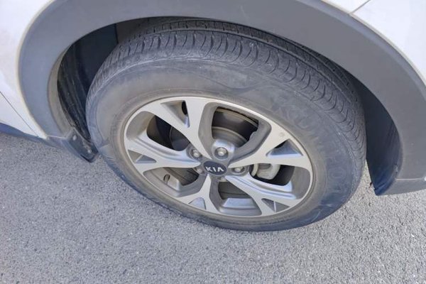 Kia KX3 2015, 28900 км, за 6765 USD